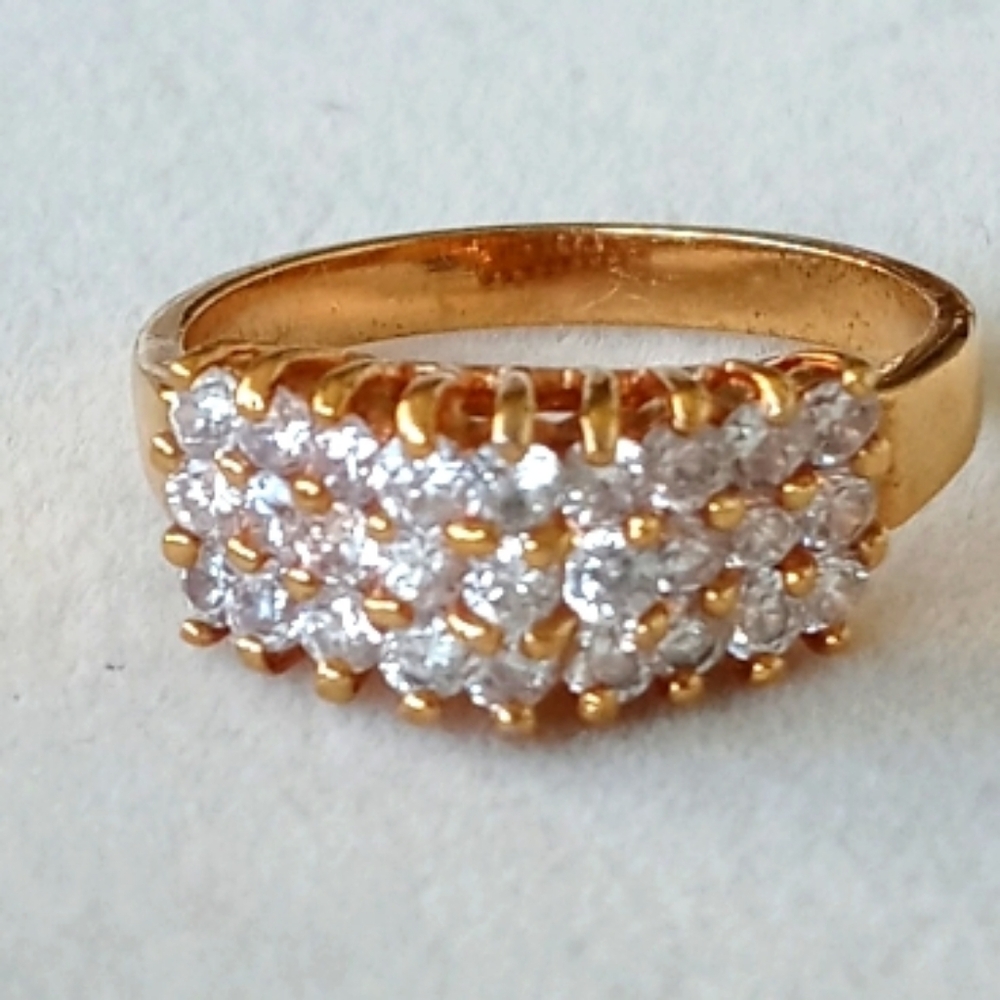 Gold Band with three rows of Rhinestones size 11 - Picture 5 of 7
